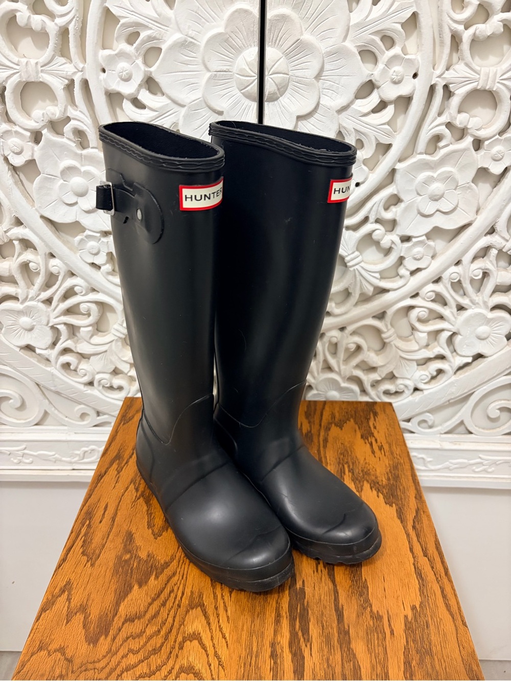 Hunter Original Tall Matte Black Rain Boots Size 6